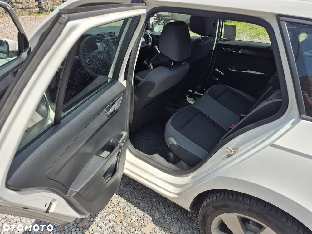 Skoda Fabia 1.0 Ambition - 7