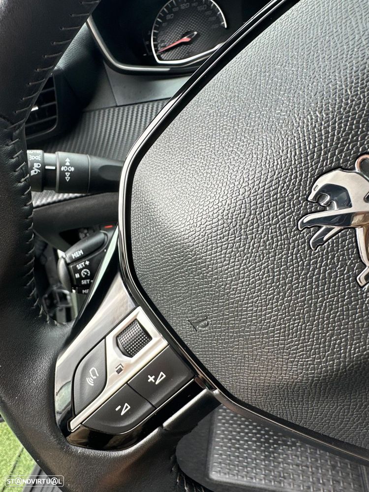 Peugeot 2008 1.5 BlueHDi Active Pack - 16