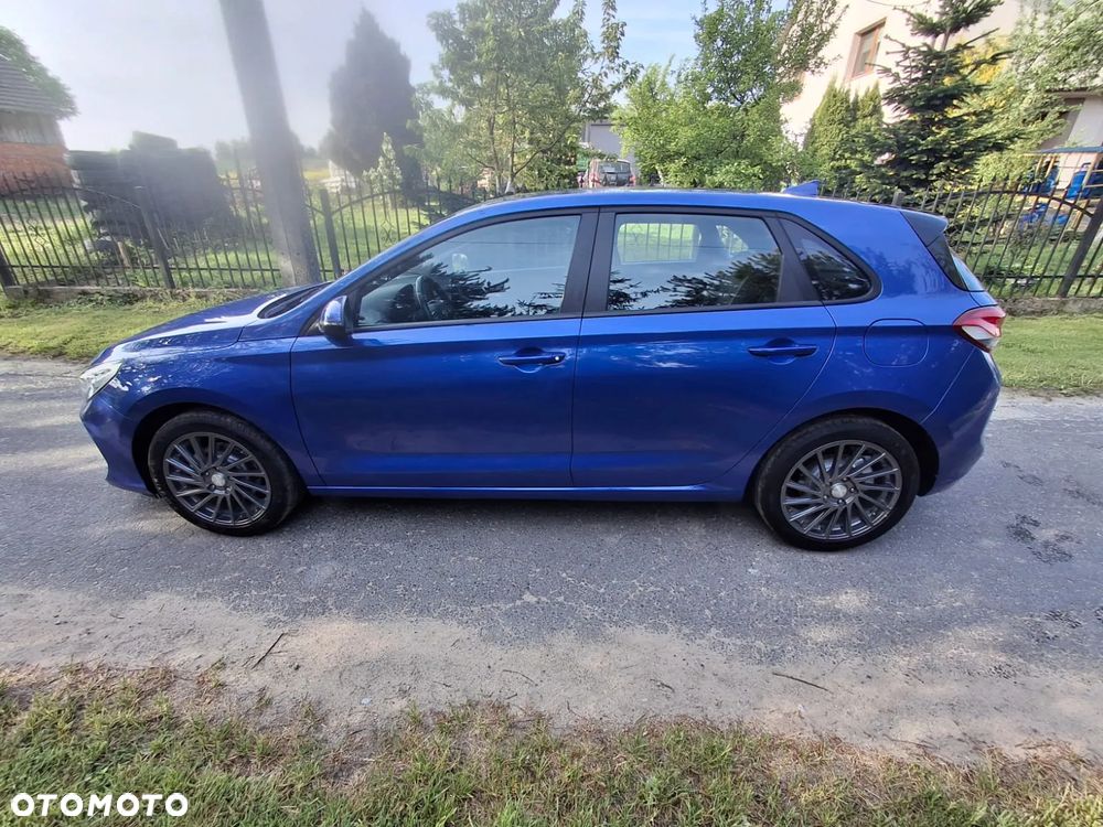 Hyundai i30 1.4 Premium - 4
