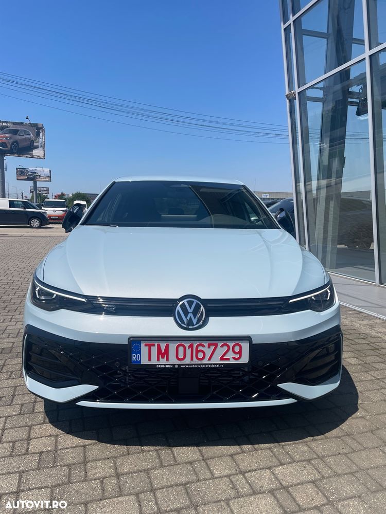 Volkswagen Golf 1.5 eTSI OPF DSG R-Line - 4