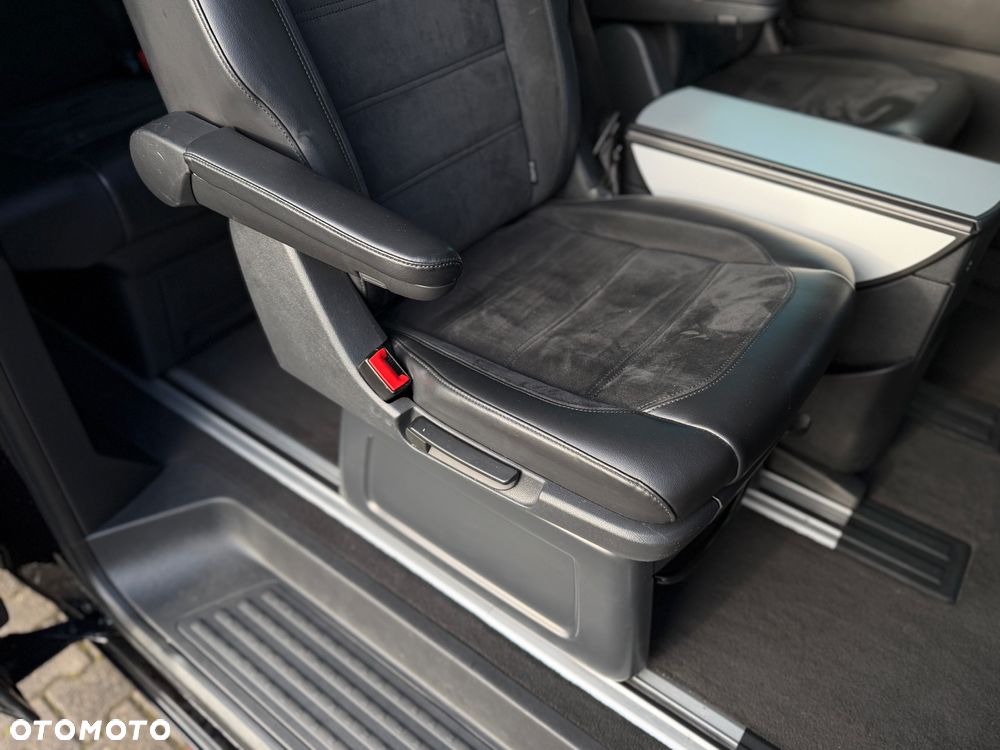 Volkswagen Multivan 2.0 TDI L2 Comfortline 4Motion DSG - 31