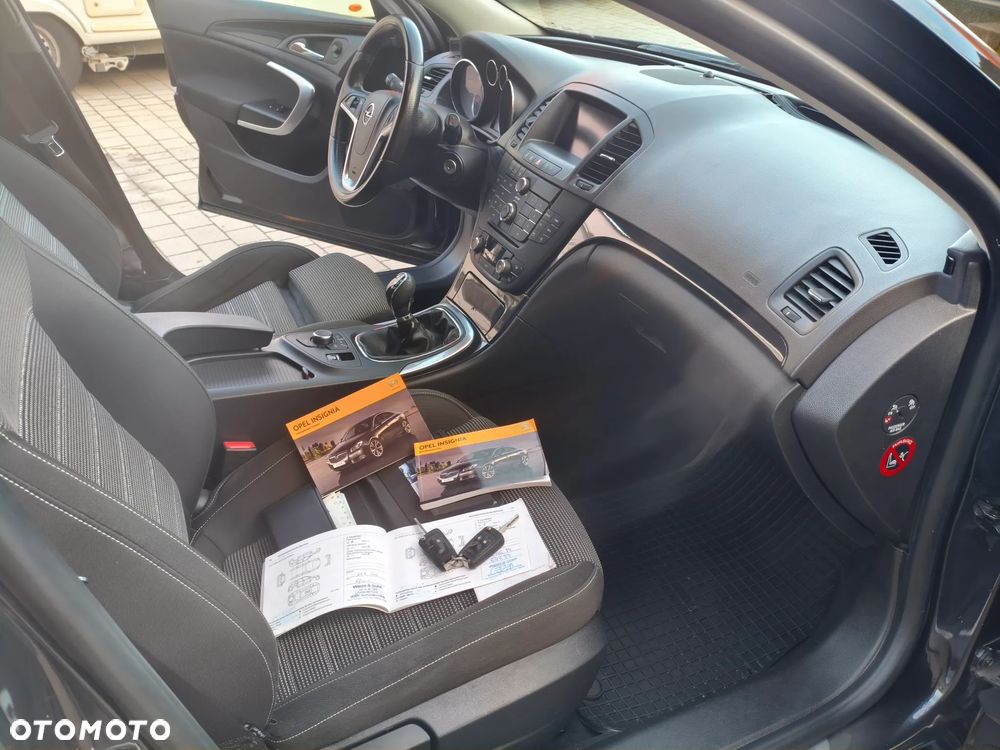 Opel Insignia 2.0 CDTI 4x4 Sport - 36