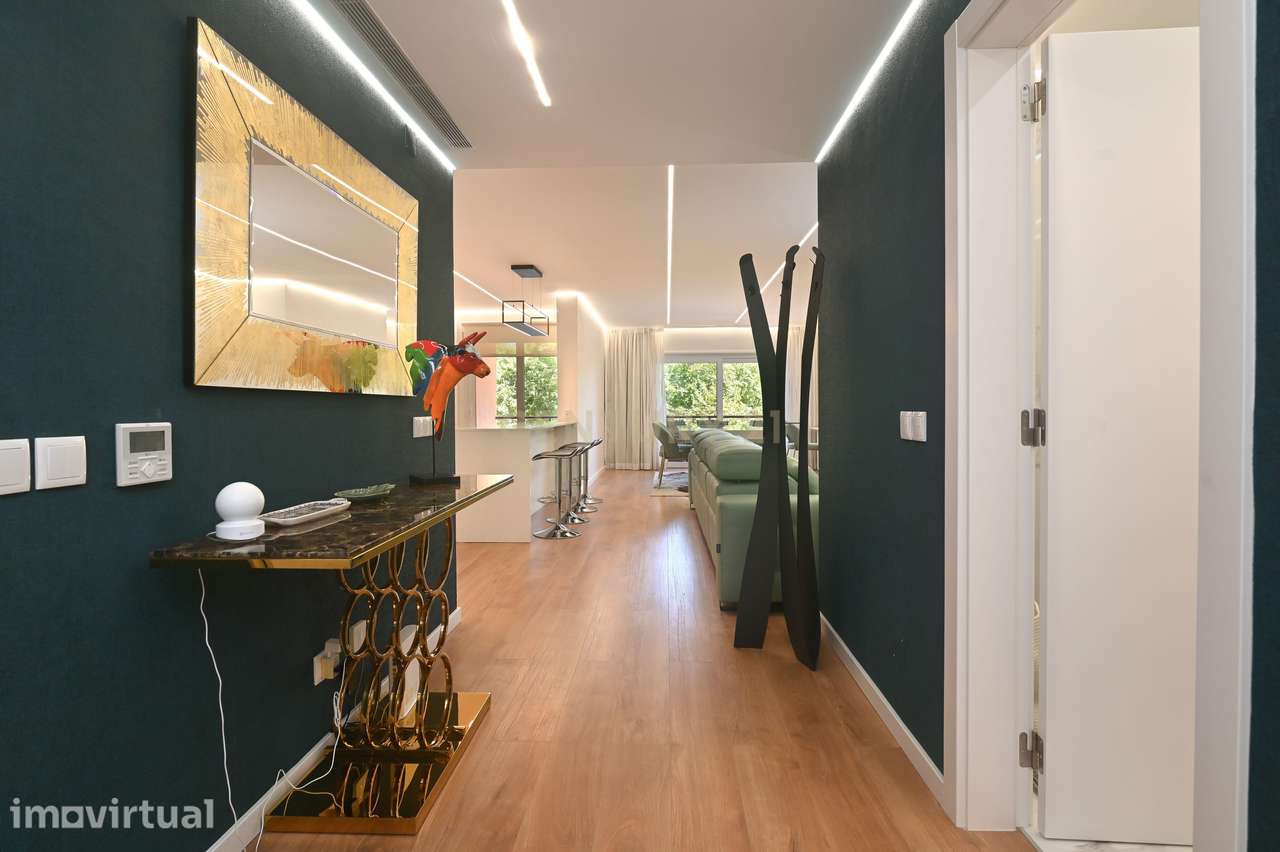 Apartamento T3  em Cascais: Com Terraço Privado Entre a Vila e o Ma - Grande imagem: 5/30