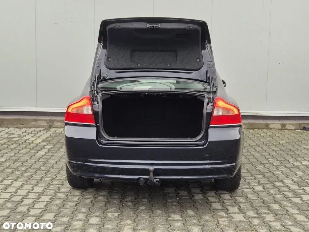 Volvo S80 - 11