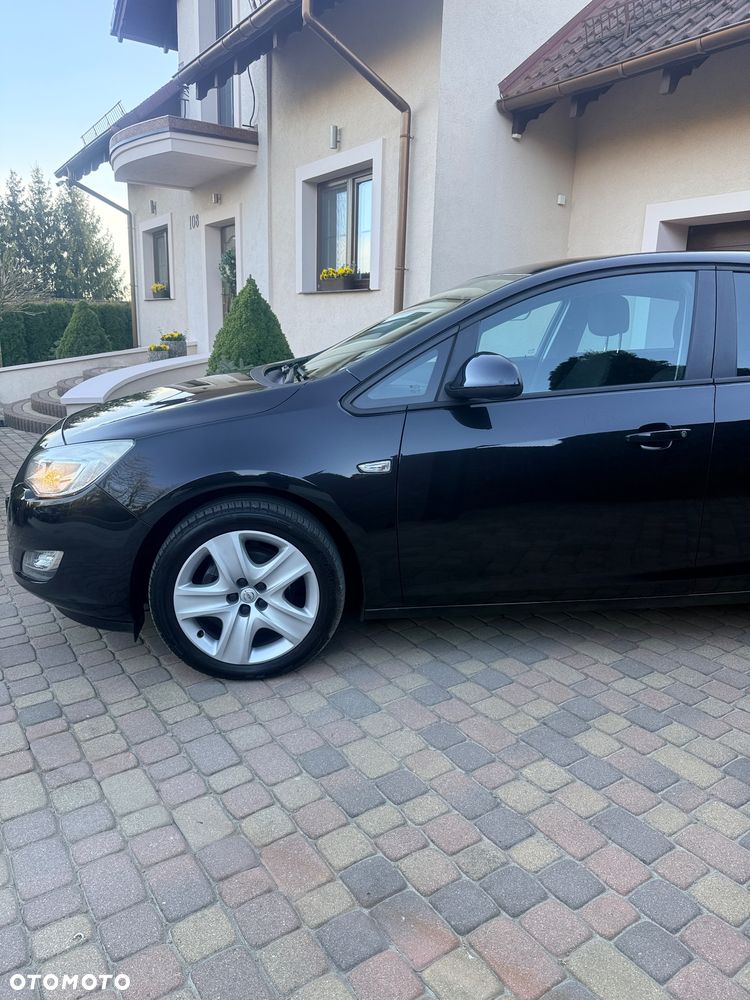 Opel Astra 1.4 Turbo Edition Sport - 11