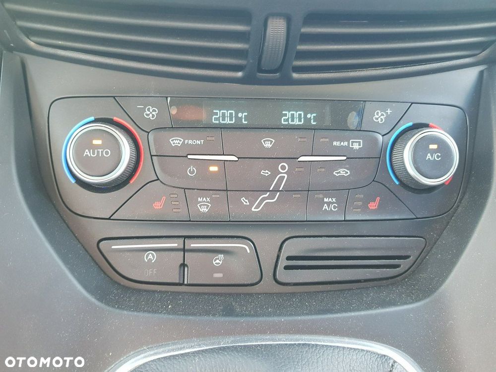 Ford C-MAX 1.5 EcoBoost Start-Stop-System Titanium - 19
