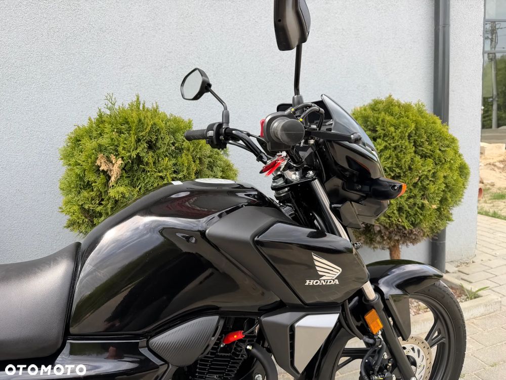 Honda CBF - 16