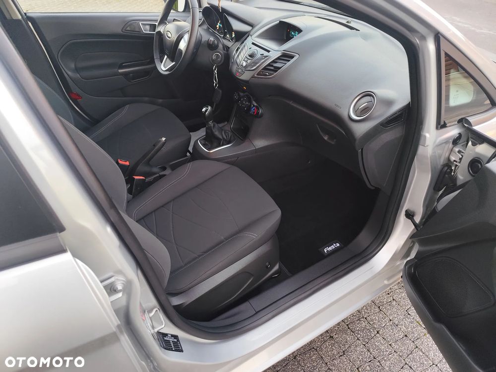 Ford Fiesta - 17