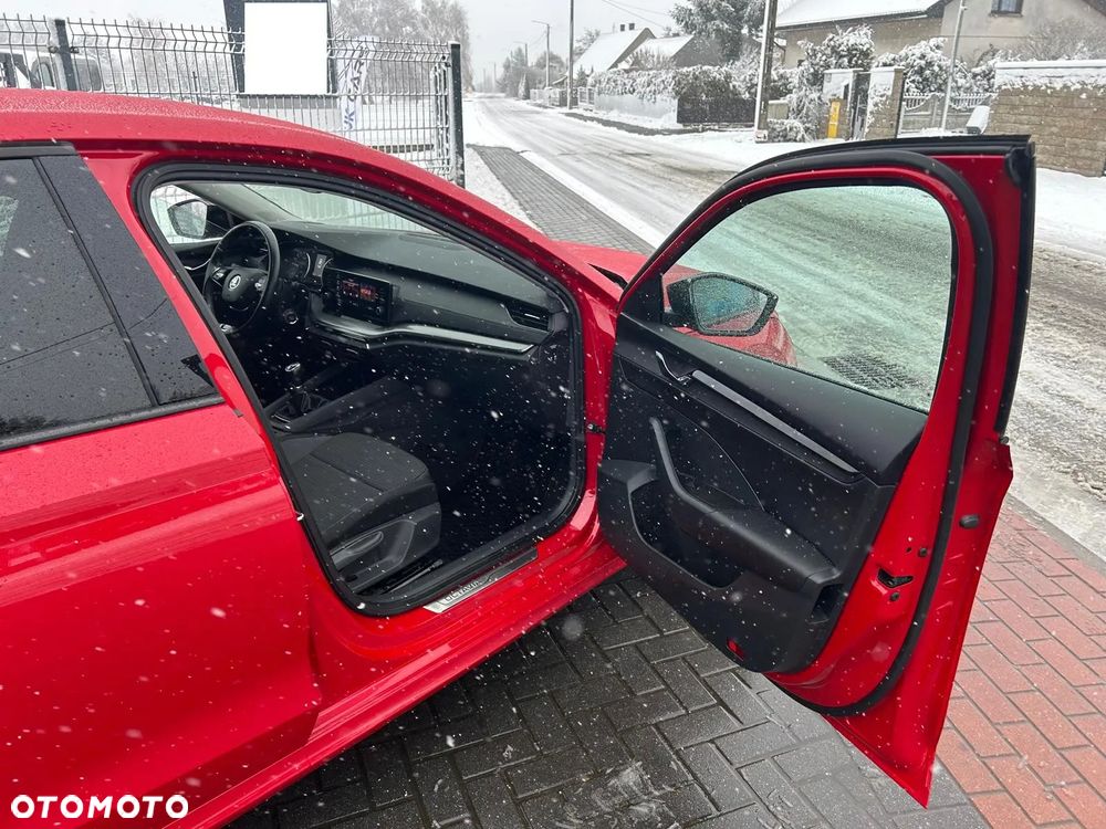 Skoda Octavia 2.0 TDI Style - 25