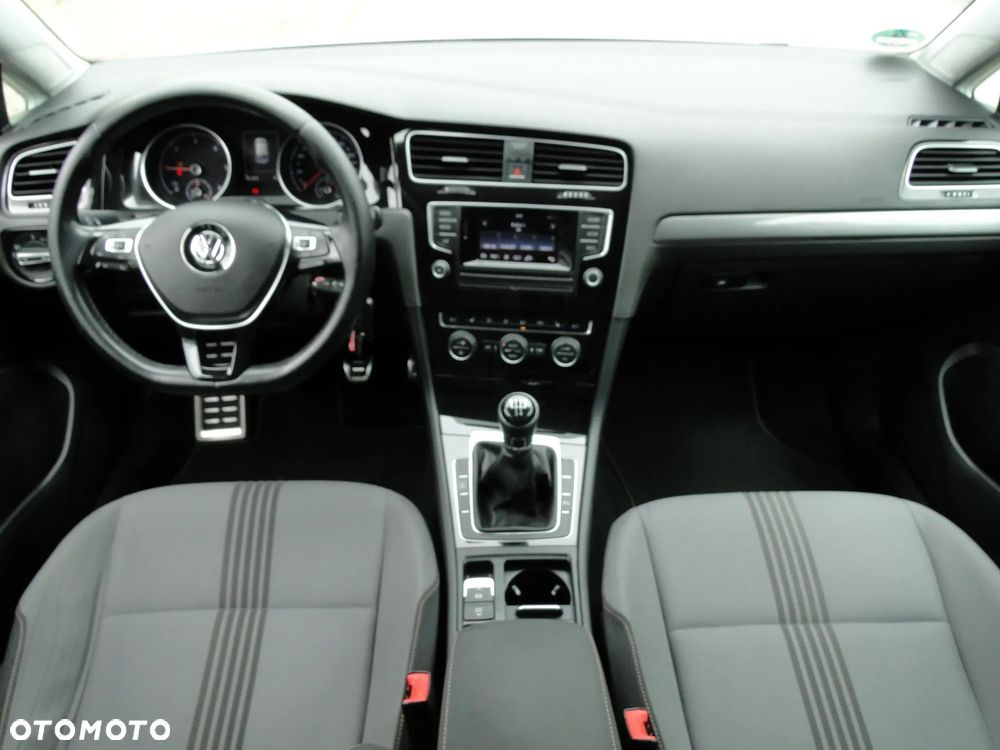 Volkswagen Golf 1.6 TDI BlueMotion Technology Allstar - 7