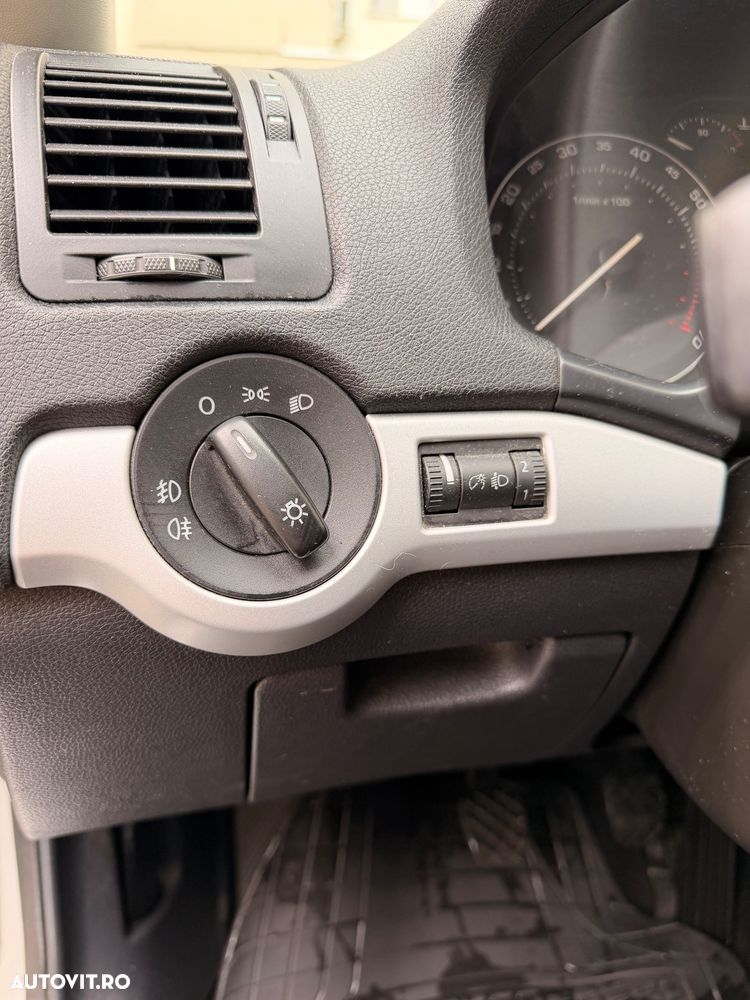 Skoda Octavia - 12