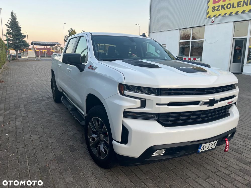 Chevrolet Silverado - 6