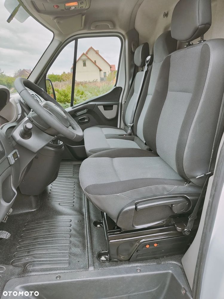 Renault Master 2,3 dCi - 13
