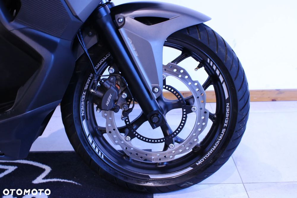 Honda NC - 27