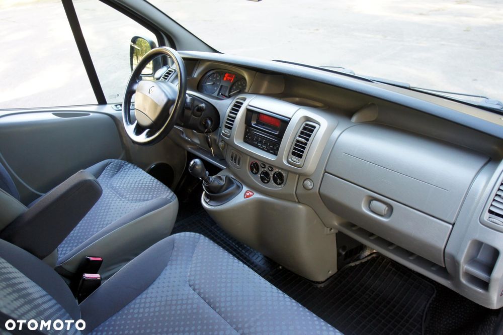 Renault Trafic L1H1 Passenger Lux - 30