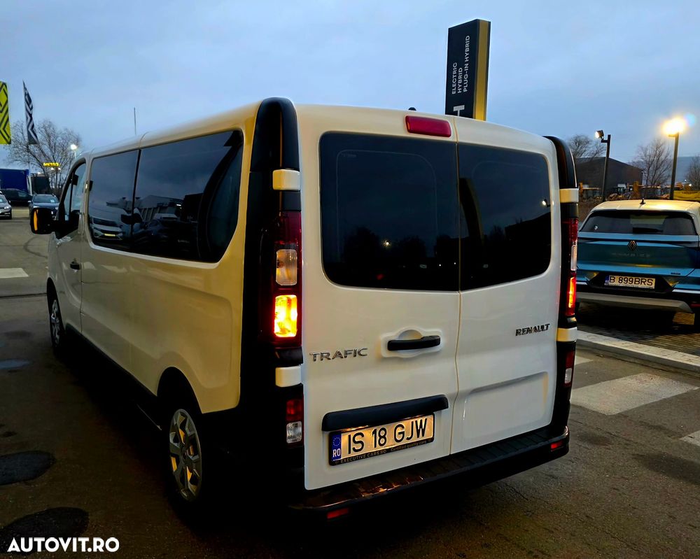 Renault Trafic Combi 2.0 Blue dCi 110 S&S L1 8+1 Zen - 12