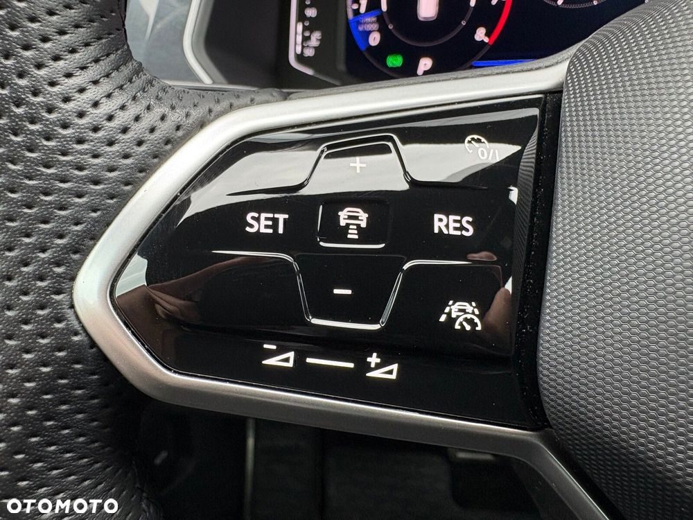 Volkswagen Tiguan 1.5 TSI EVO R-Line DSG - 24