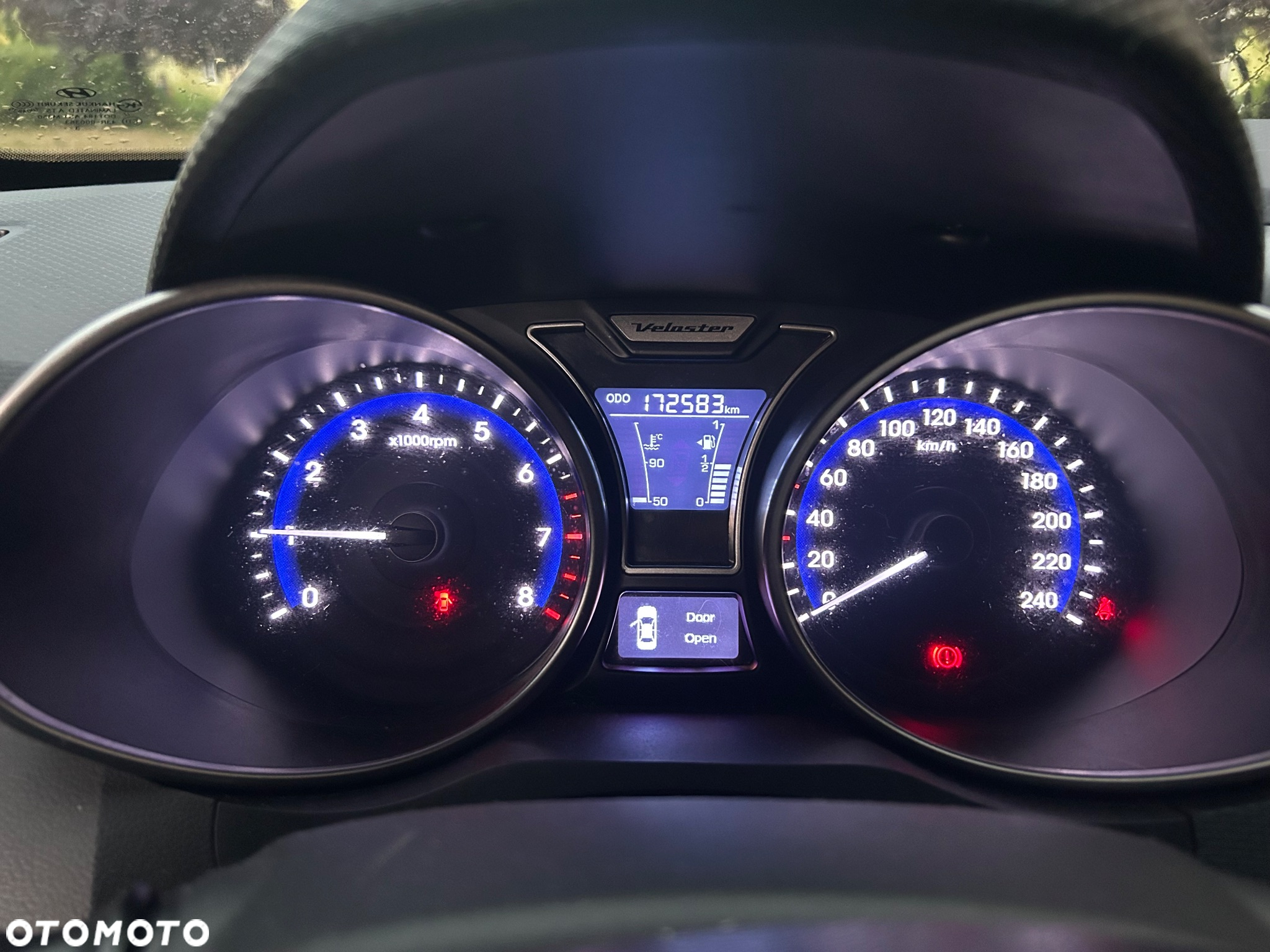 Hyundai Veloster - 7