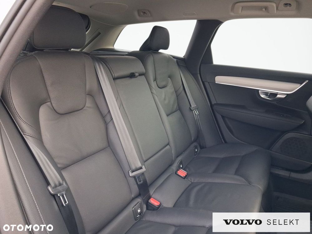 Volvo V90 - 19