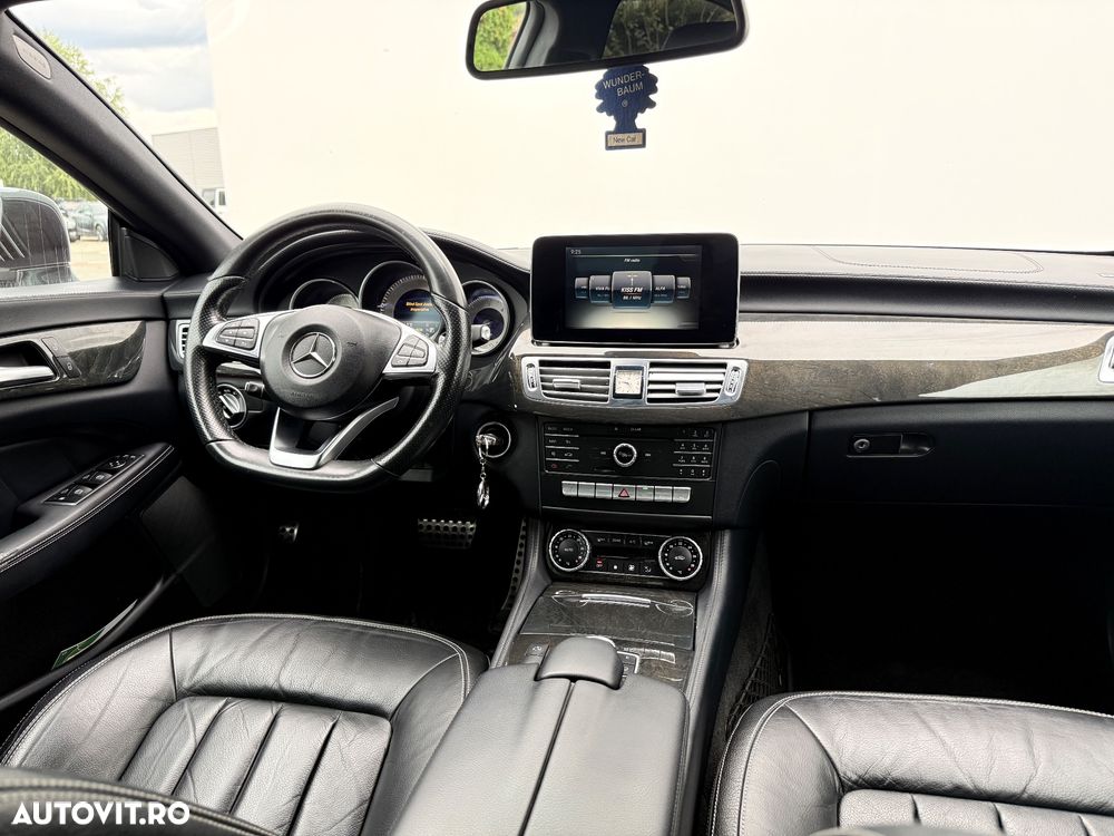Mercedes-Benz CLS - 4