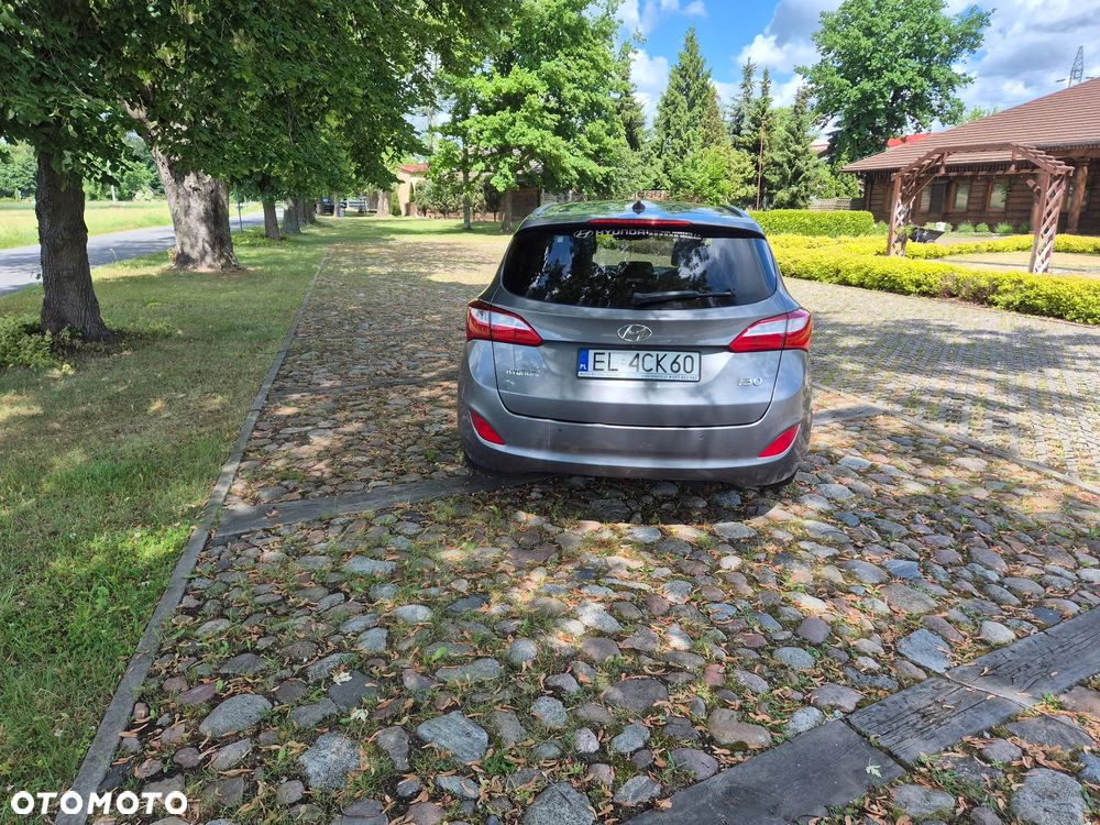Hyundai i30 1.6 CRDi Premium - 5