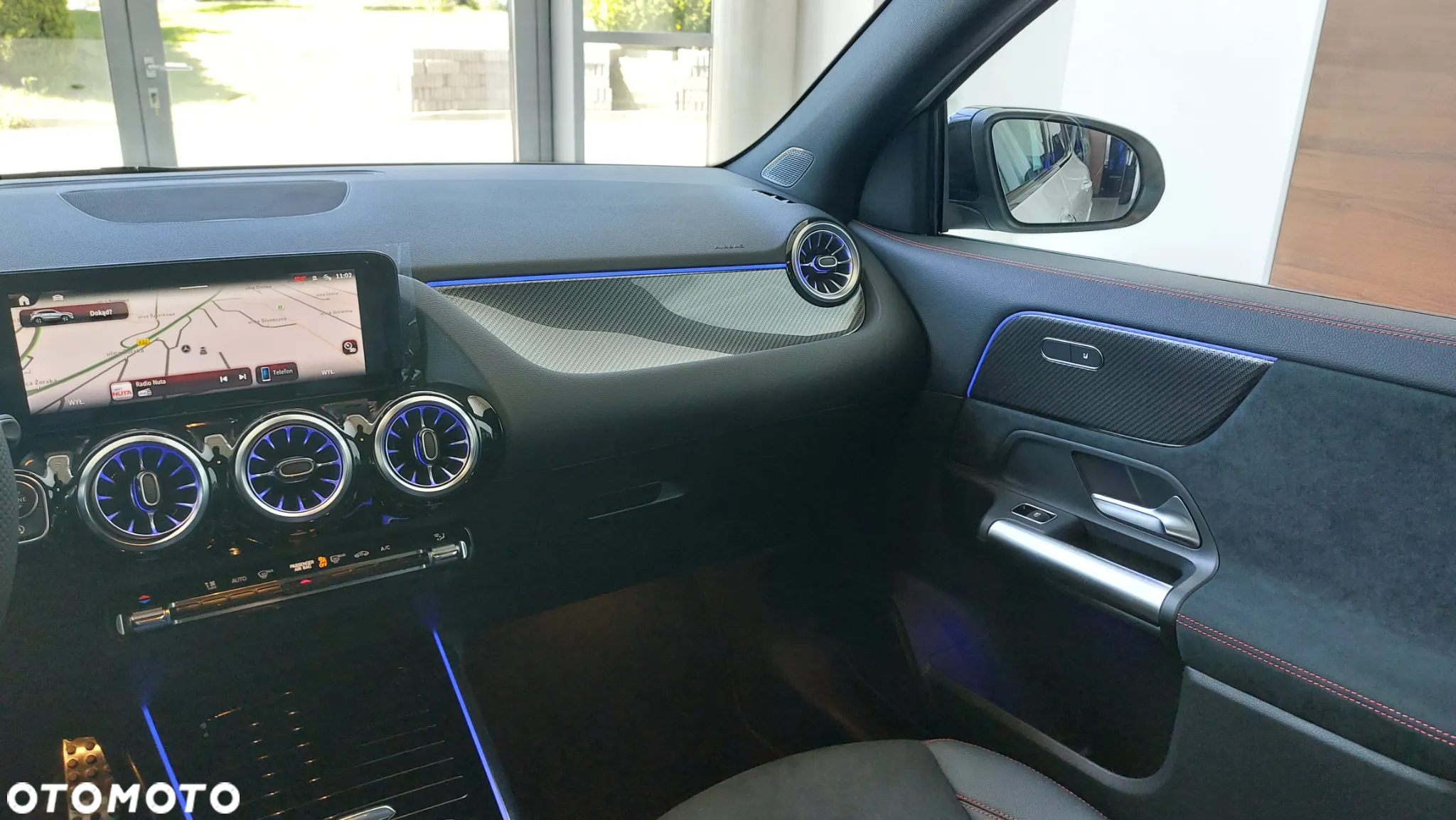 Mercedes-Benz GLA 200 AMG Line - 12