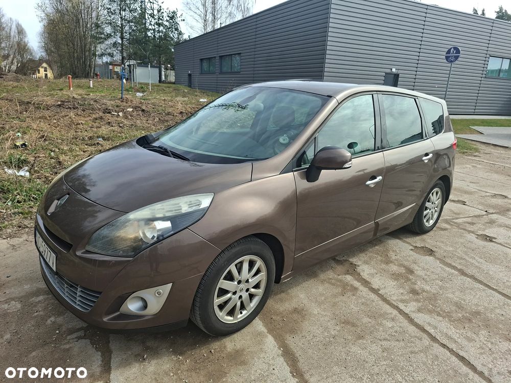 Renault Scenic 1.4 16V TCE Privilege - 11