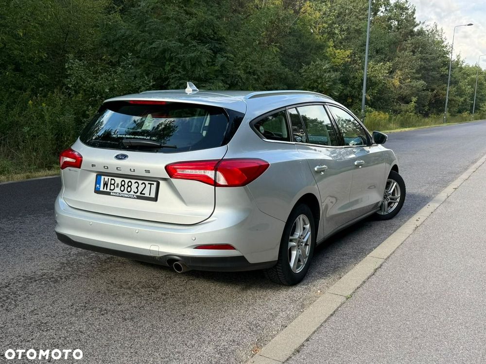 Ford Focus SW 1.0 EcoBoost Trend Edition - 12
