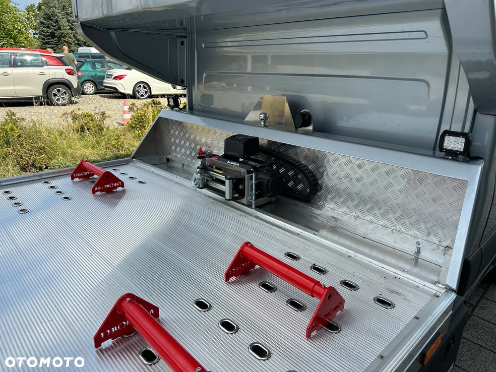 Mercedes-Benz Sprinter 319 CDI Podwozie 4325 mm - Autolaweta - 15