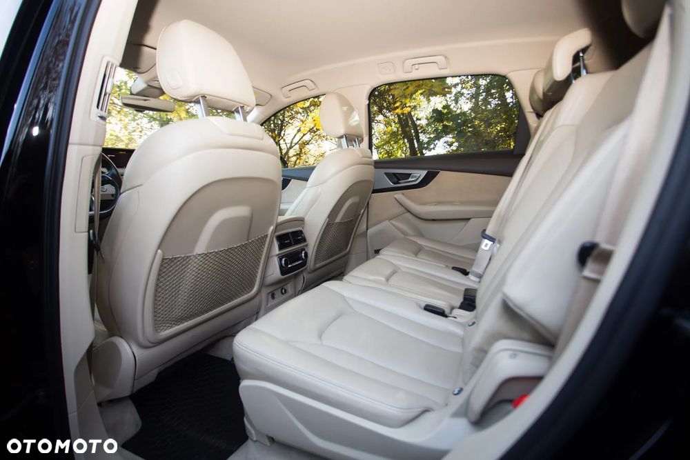 Audi Q7 3.0 TDI ultra Quattro Tiptronic - 11