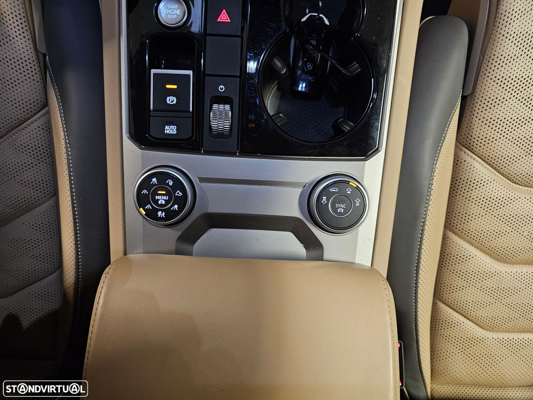 VW Touareg 3.0 TDI V6 Elegance Plus - 18