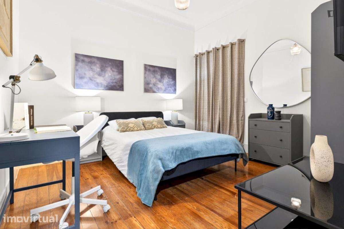 Quarto - localizado em Marquês de Pombal Lisbon - Grande imagem: 2/23