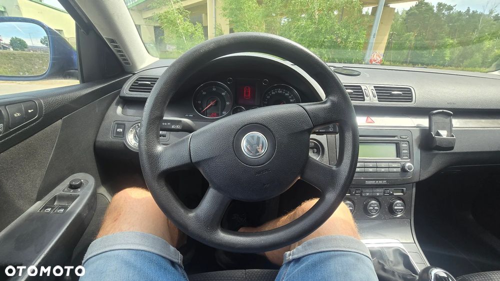 Volkswagen Passat 1.9 TDI DPF Individual - 35