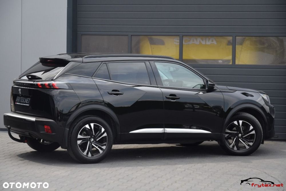 Peugeot 2008 - 11