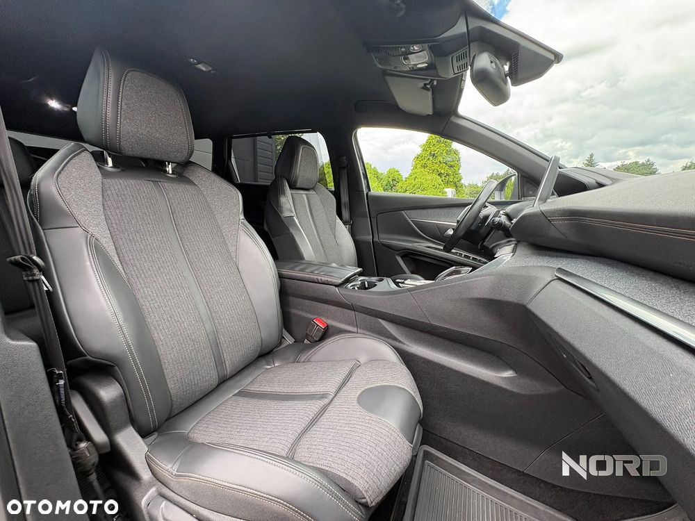 Peugeot 5008 THP 165 EAT6 Allure - 19