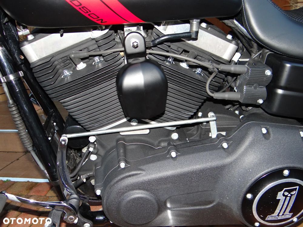 Harley-Davidson Dyna Fat Bob - 12