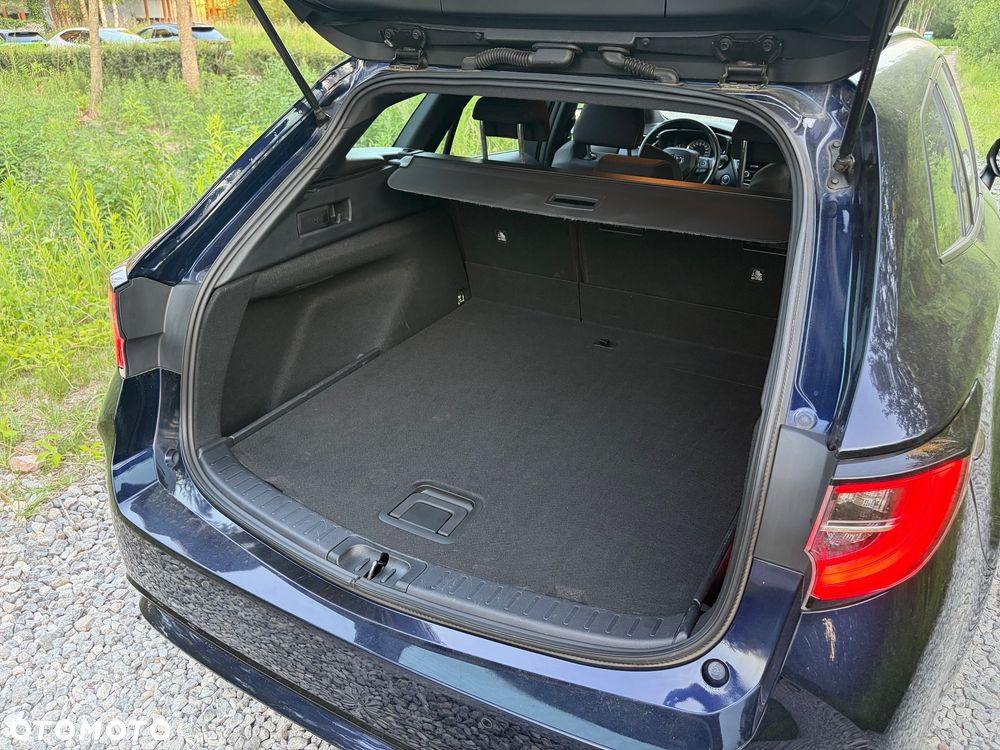 Toyota Corolla 1.8 Hybrid GPF Comfort - 25