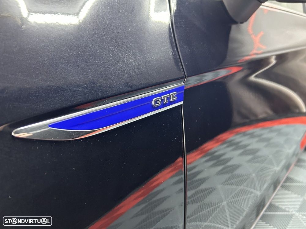 VW Passat Variant 1.5 TSI eHybrid Business DSG - 18