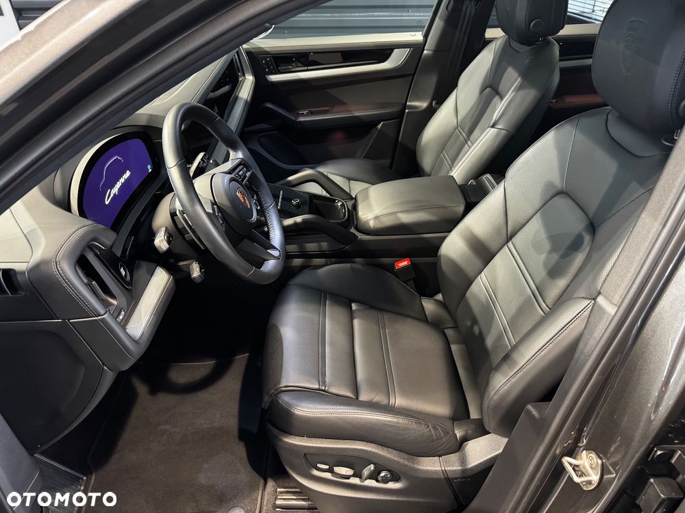 Porsche Cayenne Standard - 10