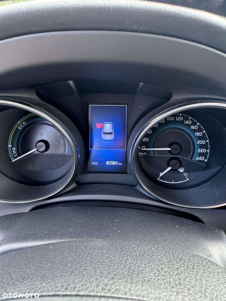 Toyota Auris - 13