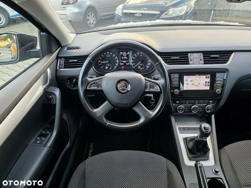 Skoda Octavia 1.6 TDI Greenline - 14