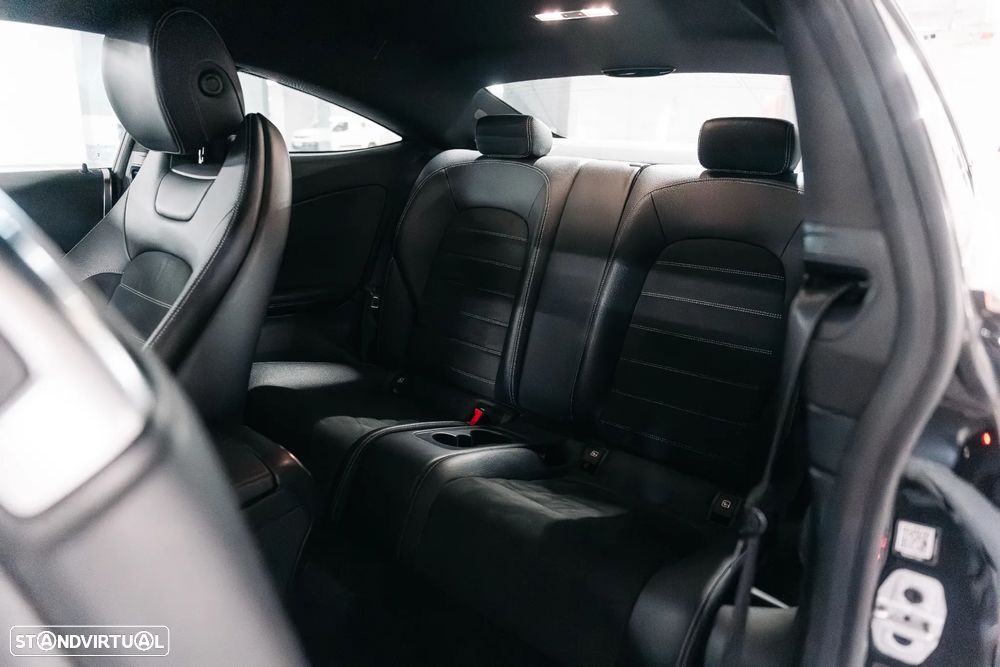 Mercedes-Benz C 250 d 9G-TRONIC AMG Line - 29