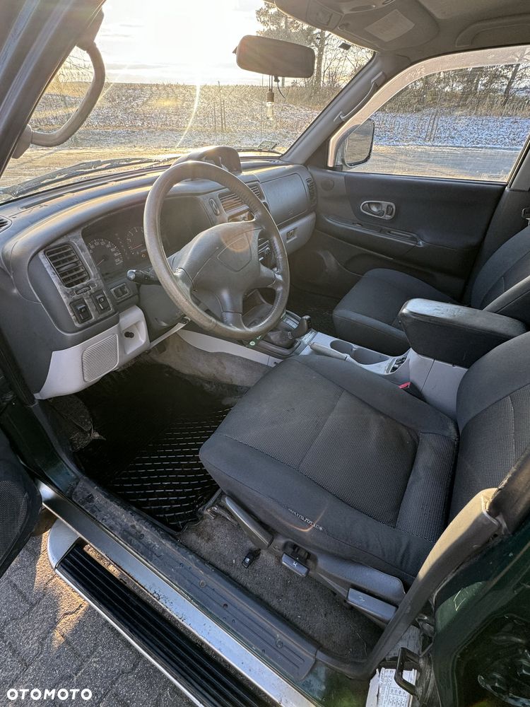 Mitsubishi Pajero Sport - 2