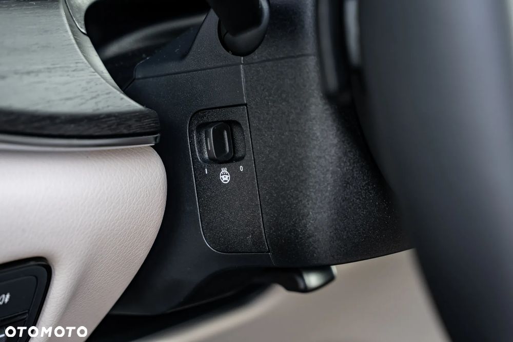 Mercedes-Benz Klasa V 300 d 4-Matic 9G-Tronic Exclusive (d³ugi) - 22