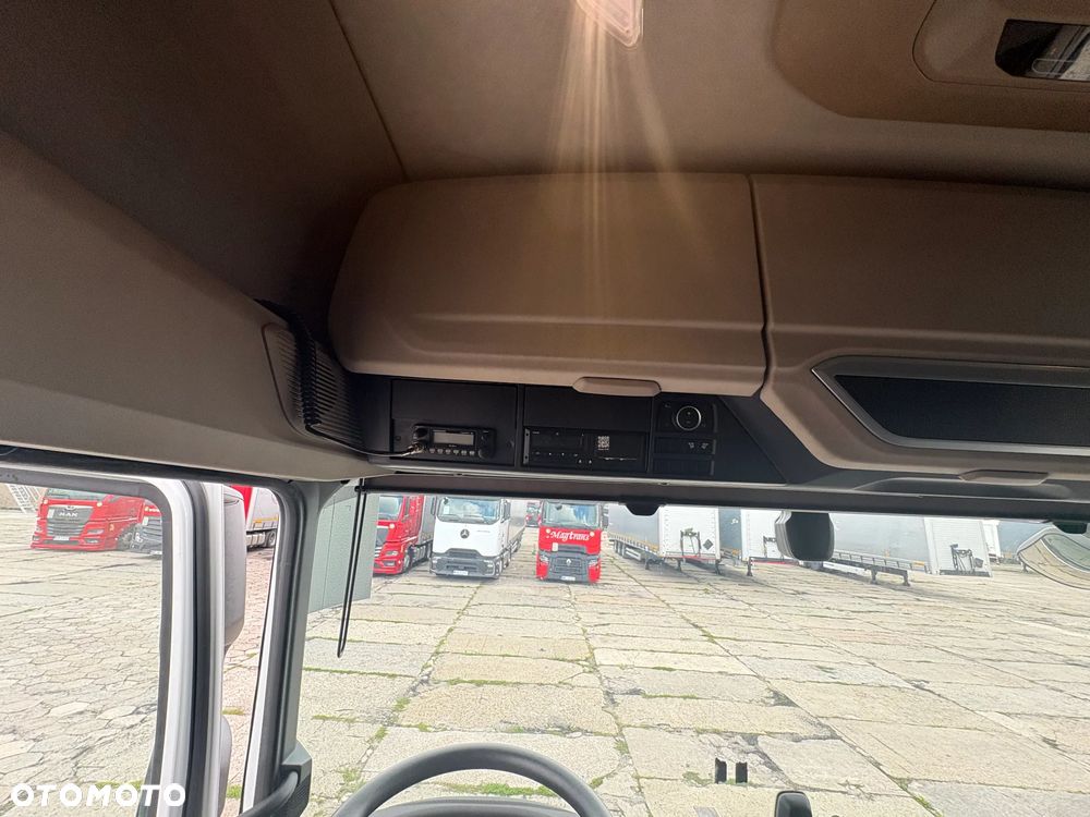 DAF XG - 16