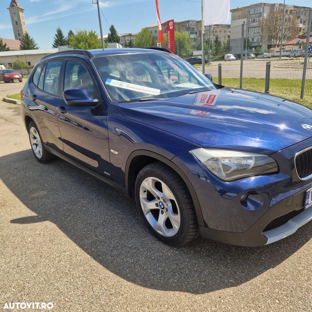 BMW X1 xDrive18d Sport Line - 2