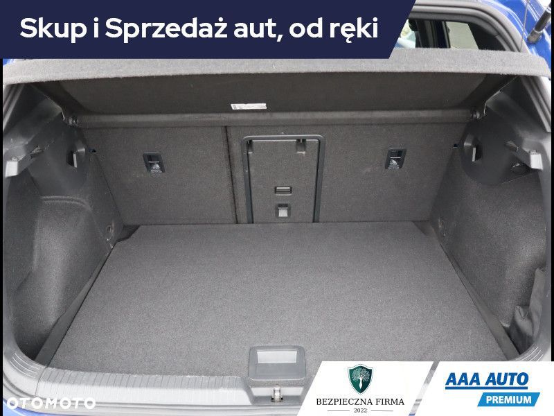 Volkswagen Golf - 15