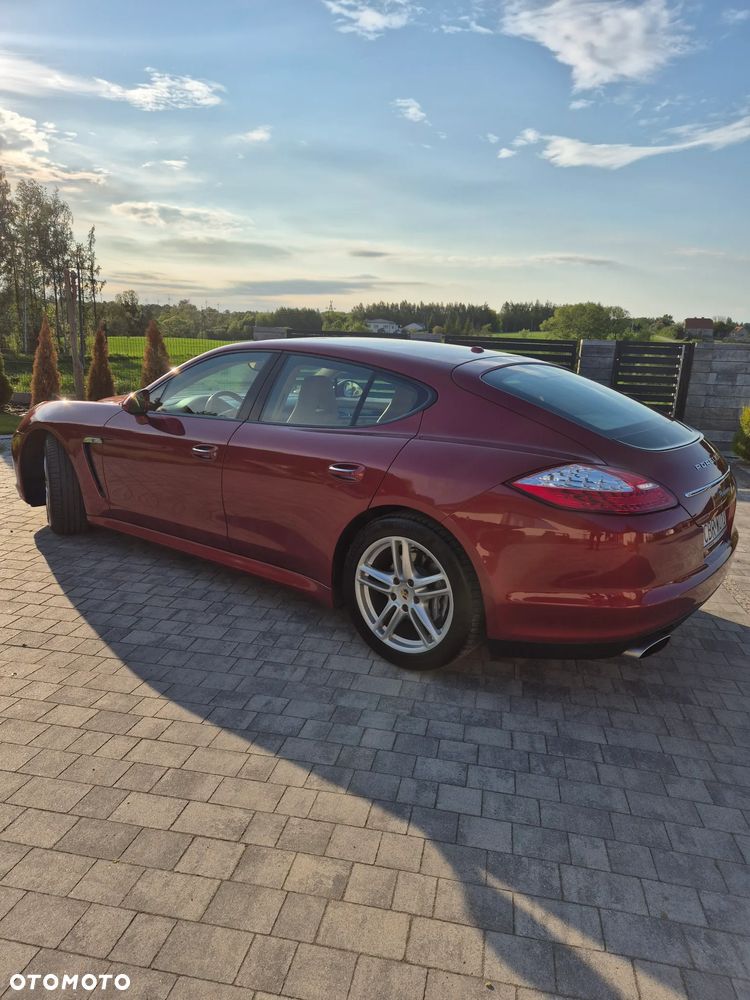 Porsche Panamera 4 PDK - 4