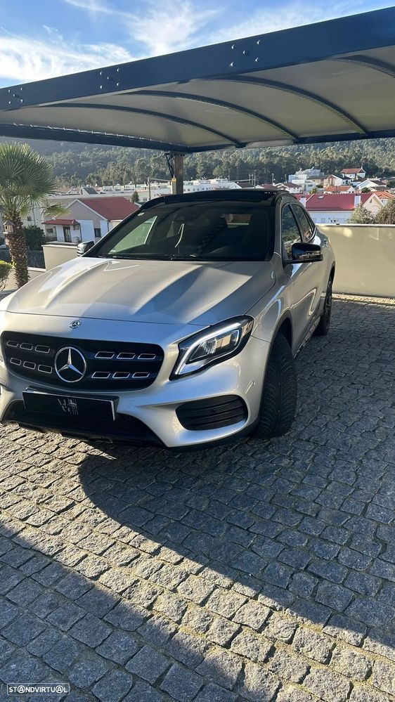 Mercedes-Benz GLA 250 4Matic 7G-DCT AMG Line - 19