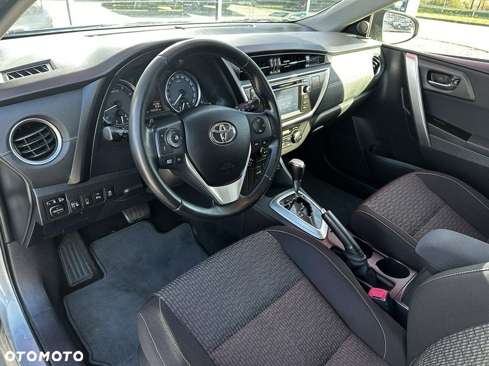 Toyota Auris 1.6 Valvematic Multidrive S Life Plus - 11